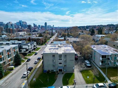6-2104 17 Street Sw, Calgary, AB - Outdoor With View