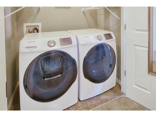 10811 Cityscape Drive Ne, Calgary, AB - Indoor Photo Showing Laundry Room