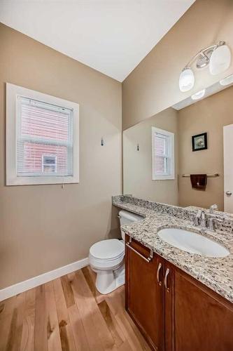 347 Silverado Boulevard Sw, Calgary, AB - Indoor Photo Showing Bathroom