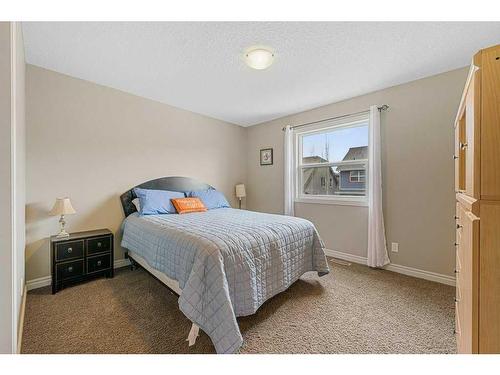 456 Mahogany Boulevard Se, Calgary, AB - Indoor Photo Showing Bedroom