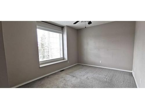 240 Harvest Gold Circle Ne, Calgary, AB - Indoor Photo Showing Other Room
