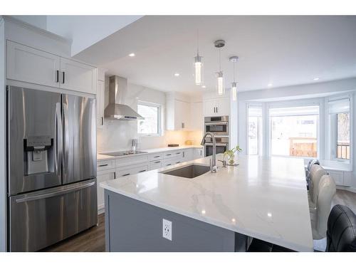 263 Hawkwood Drive Nw, Calgary, AB - Indoor Photo Showing Kitchen With Stainless Steel Kitchen With Upgraded Kitchen
