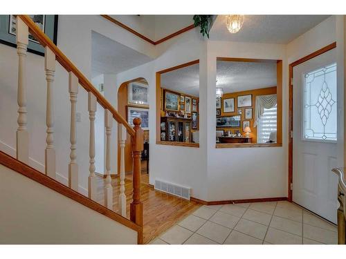 106 Arbour Ridge Heights Nw, Calgary, AB - Indoor Photo Showing Other Room