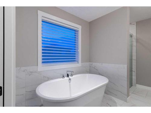 242 West Grove Point Sw, Calgary, AB - Indoor Photo Showing Bathroom