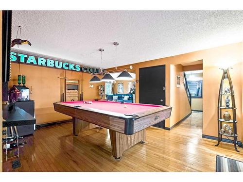 459 Cantrell Drive Sw, Calgary, AB - Indoor Photo Showing Other Room