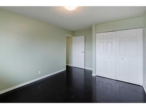 1183 Marcombe Crescent Ne, Calgary, AB - Indoor Photo Showing Other Room