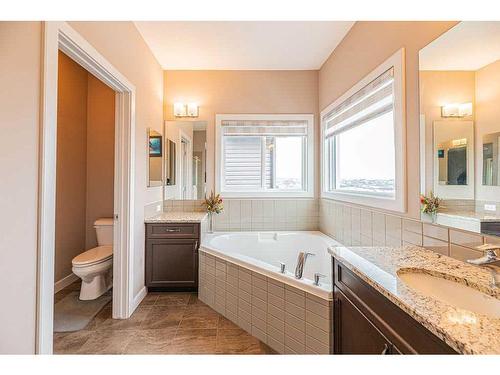 88 Nolanhurst Way Nw, Calgary, AB - Indoor Photo Showing Bathroom
