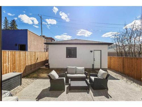 2223 27 Avenue Sw, Calgary, AB - Outdoor With Exterior