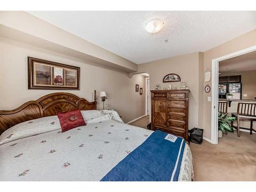 2304-43 Country Village Lane Ne, Calgary, AB - Indoor Photo Showing Bedroom