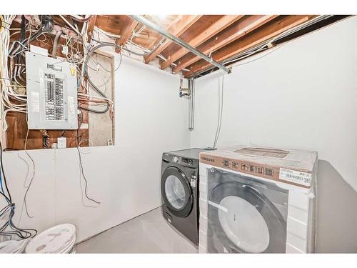 3403 Boulton Road Nw, Calgary, AB - Indoor Photo Showing Laundry Room