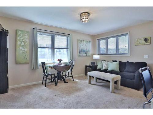 3309-450 Kincora Glen Road Nw, Calgary, AB - Indoor Photo Showing Other Room