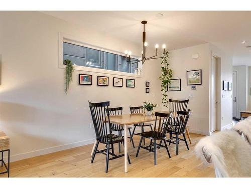 4127 17 Street Sw, Calgary, AB - Indoor Photo Showing Dining Room