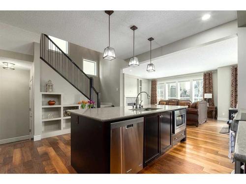 210 Aspen Stone Way Sw, Calgary, AB - Indoor Photo Showing Kitchen With Upgraded Kitchen
