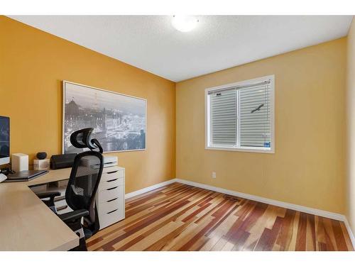 115 Valley Creek Crescent Nw, Calgary, AB - Indoor Photo Showing Office