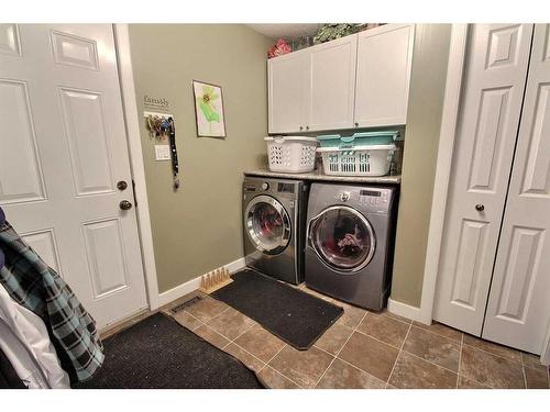 5606 28 A Avenue, Camrose, AB - Indoor Photo Showing Laundry Room
