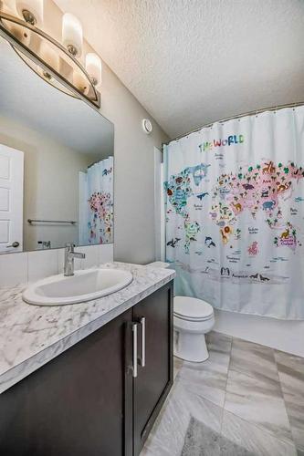 6 Legacy Glen Terrace Se, Calgary, AB - Indoor Photo Showing Bathroom