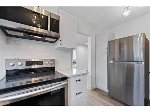 411 Foritana Road Se, Calgary, AB - Indoor Photo Showing Kitchen With Stainless Steel Kitchen With Upgraded Kitchen