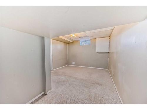 164 Sanderling Close Nw, Calgary, AB - Indoor Photo Showing Basement