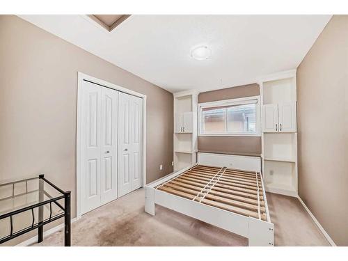 129 Tarawood Close Ne, Calgary, AB - Indoor Photo Showing Bedroom