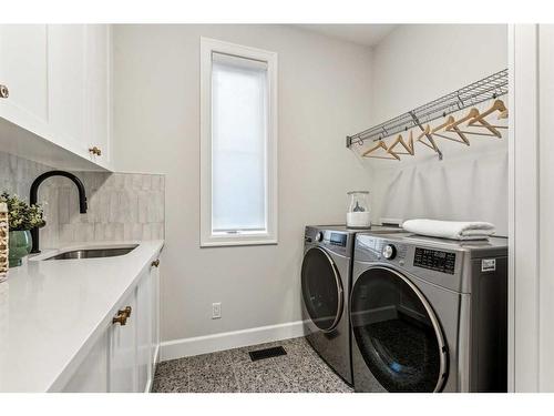 333 Bessborough Drive Sw, Calgary, AB - Indoor Photo Showing Laundry Room