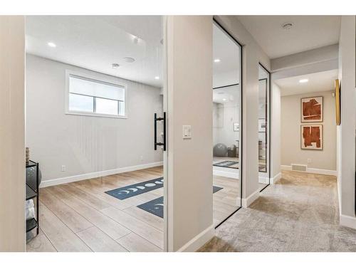333 Bessborough Drive Sw, Calgary, AB - Indoor Photo Showing Other Room
