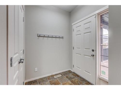 20 Copperpond Heights Se, Calgary, AB - Indoor Photo Showing Other Room