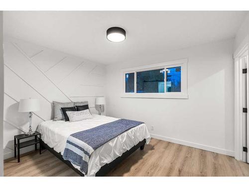 19 Arbour Crescent Se, Calgary, AB - Indoor Photo Showing Bedroom