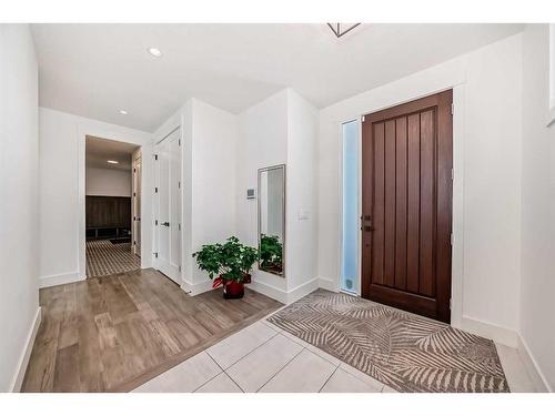 59 Timberline Point Sw, Calgary, AB - Indoor Photo Showing Other Room