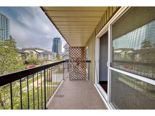 202-1613 11 Avenue Sw, Calgary, AB - Outdoor With Balcony With Exterior