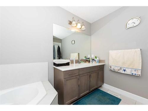 169 Cityscape Way Ne, Calgary, AB - Indoor Photo Showing Bathroom