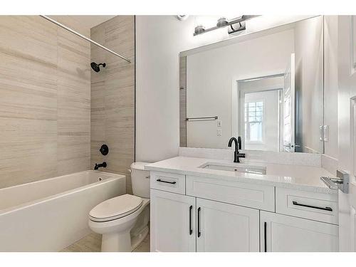 19 Drake Landing Square, Okotoks, AB - Indoor Photo Showing Bathroom