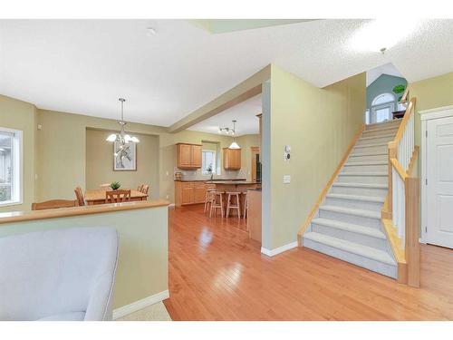 2 Canso Court Sw, Calgary, AB - Indoor Photo Showing Other Room