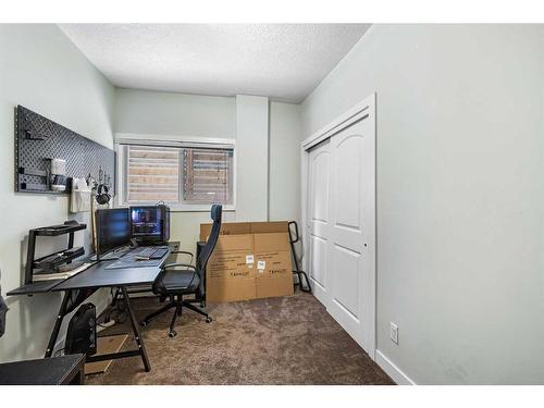 2-1715 13 Street Sw, Calgary, AB - Indoor Photo Showing Office