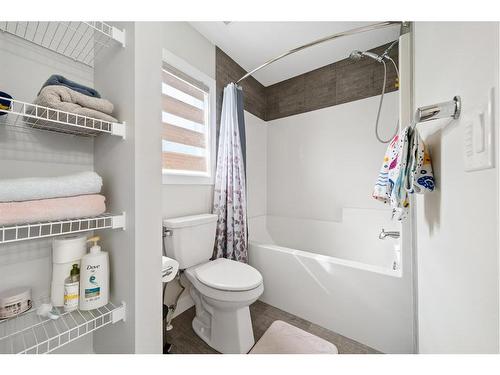79 Birch Glen, Okotoks, AB - Indoor Photo Showing Bathroom