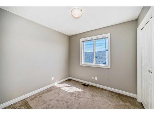 2091 Bridlemeadows Manor Sw, Calgary, AB - Indoor Photo Showing Other Room