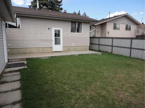 31 Dovely Way Se, Calgary, AB - Outdoor With Exterior