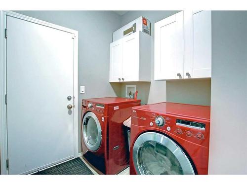 55 Skyview Shores Court Ne, Calgary, AB - Indoor Photo Showing Laundry Room