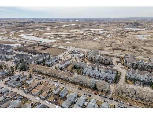 916-7038 16 Avenue Se, Calgary, AB - Outdoor With View