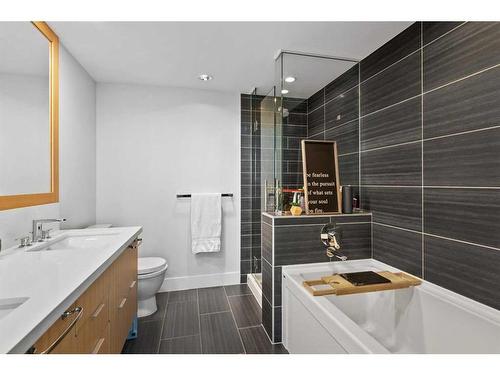 1603-510 6 Avenue Se, Calgary, AB - Indoor Photo Showing Bathroom