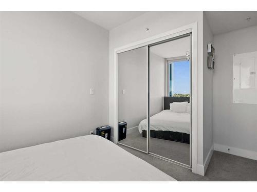 1603-510 6 Avenue Se, Calgary, AB - Indoor Photo Showing Bedroom