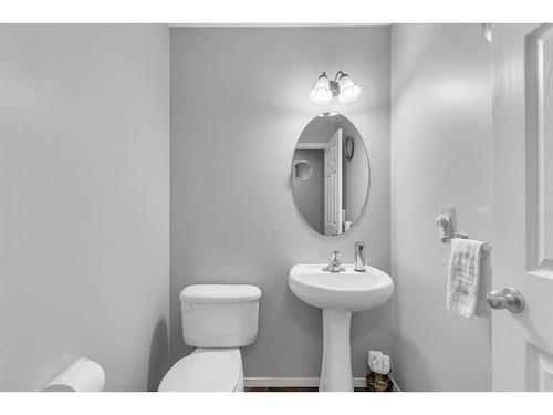 54 Chapalina Green Se, Calgary, AB - Indoor Photo Showing Bathroom