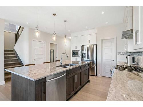 185 Carringvue Manor Nw, Calgary, AB - Indoor Photo Showing Kitchen With Double Sink With Upgraded Kitchen