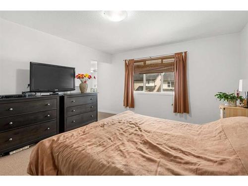 138 Silverado Creek Crescent Sw, Calgary, AB - Indoor Photo Showing Bedroom