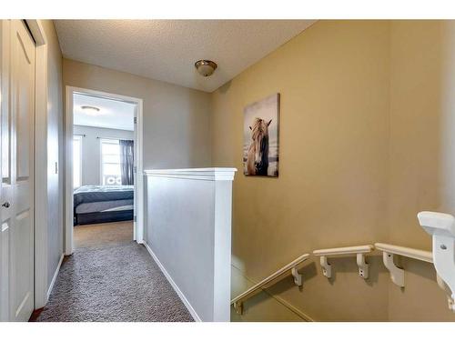 18 Cranwell Common Se, Calgary, AB - Indoor Photo Showing Other Room