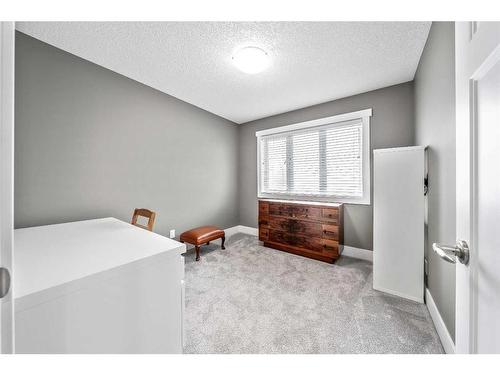 1414 26A Street Sw, Calgary, AB - Indoor Photo Showing Other Room