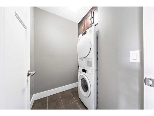 1414 26A Street Sw, Calgary, AB - Indoor Photo Showing Laundry Room
