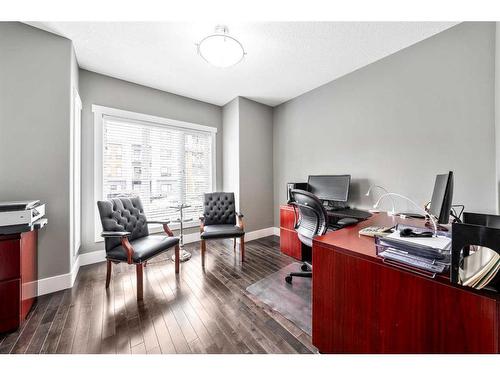 1414 26A Street Sw, Calgary, AB - Indoor Photo Showing Office