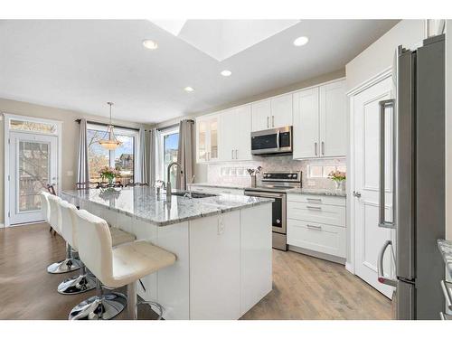 202 Auburn Bay Cove Se, Calgary, AB - Indoor Photo Showing Kitchen With Upgraded Kitchen