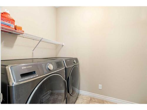 37 Cranarch Crescent Se, Calgary, AB - Indoor Photo Showing Laundry Room