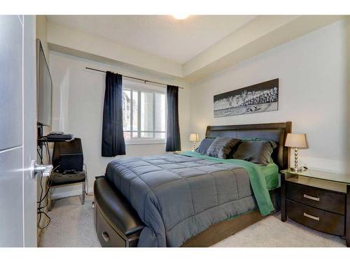 111-8 Sage Hill Terrace Nw, Calgary, AB - Indoor Photo Showing Bedroom